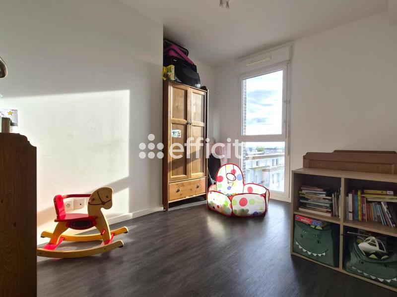 Appartement - 81 m² - 4 pièces