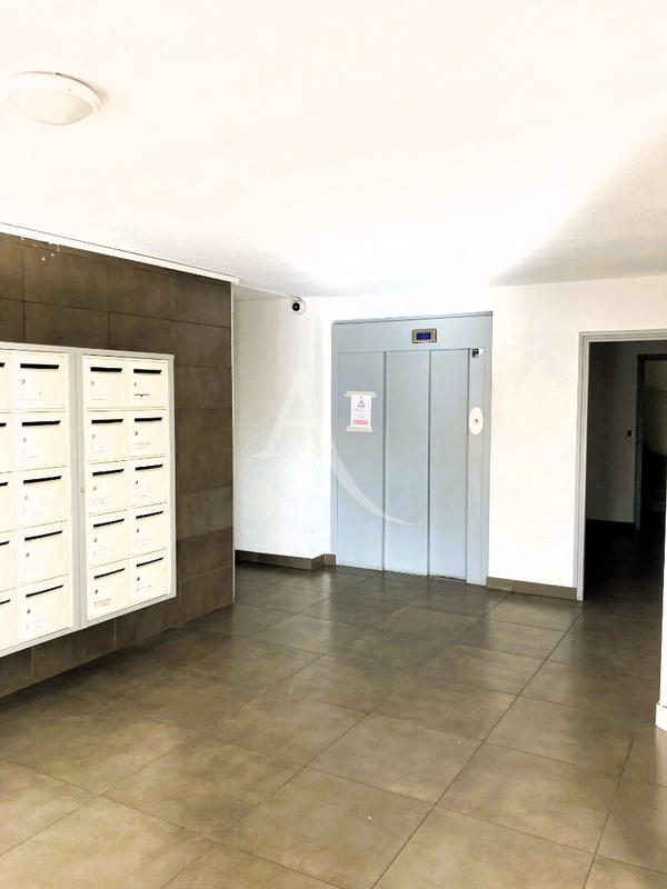 Appartement - 20 m² - 1 pièce