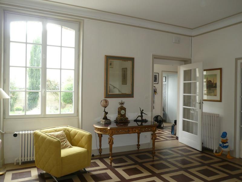 Maison - 185 m² - 7 pièces
