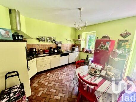 Maison - 111 m² - 5 pièces