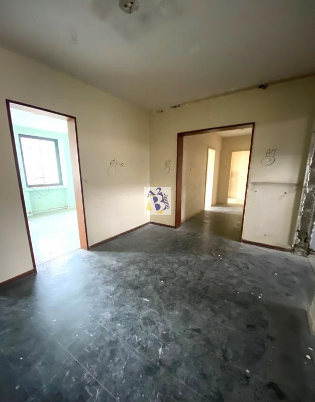 Immeuble - 1 055 m²