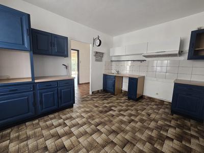 Maison - 296 m² - 6 pièces