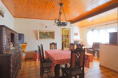 Maison - 95 m² - 6 pièces