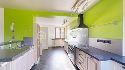 Maison - 123 m² - 5 pièces
