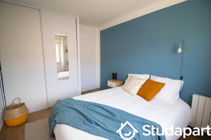 Chambre - 11 m² - 1 pièce