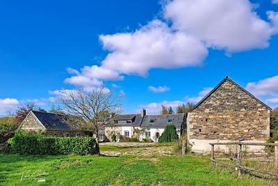 Maison - 154 m² - 7 pièces