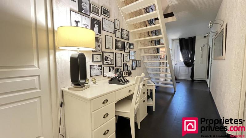 Maison - 166 m² - 6 pièces