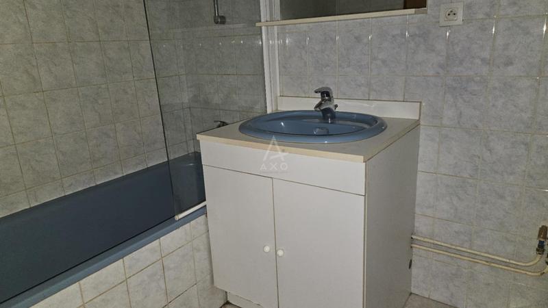 Appartement - 77 m² - 3 pièces