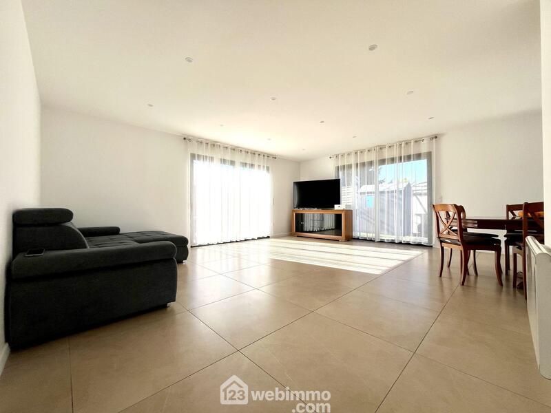 Maison - 105 m² - 4 pièces