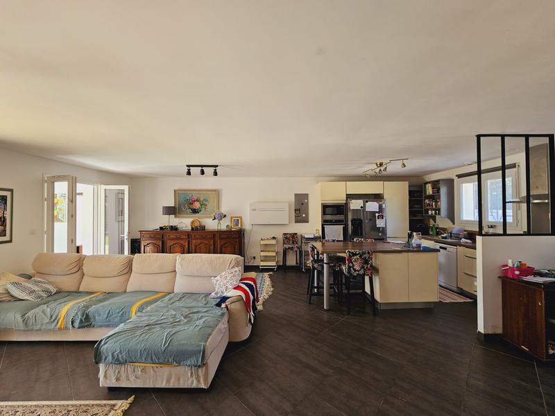 Maison traditionnelle - 116 m² - 6 pièces