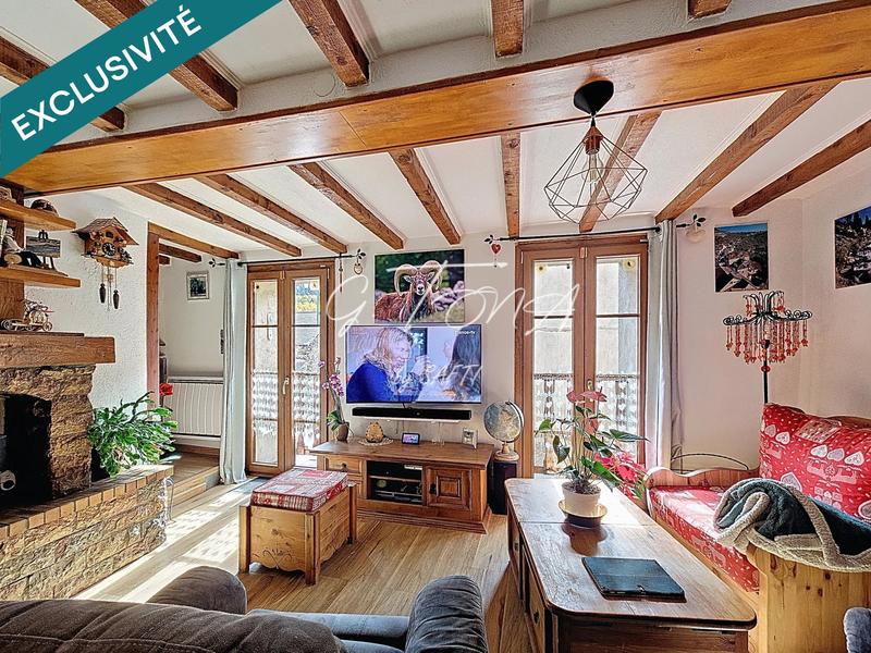 Maison de village - 136 m² - 7 pièces