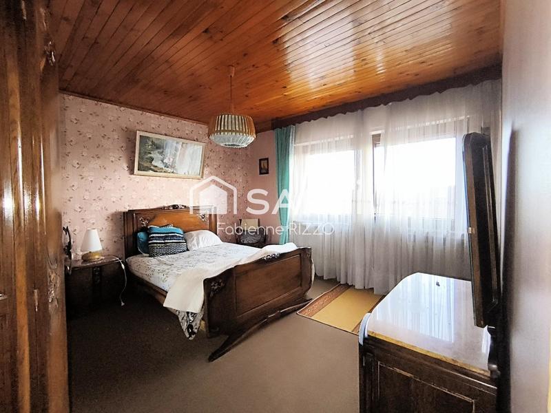 Maison - 121 m² - 5 pièces