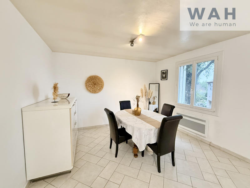 Maison - 141 m² - 5 pièces