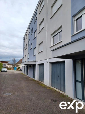 Appartement - 80 m² - 3 pièces