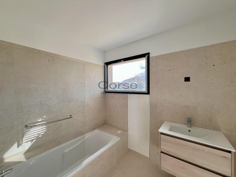 Appartement - 73 m² - 3 pièces