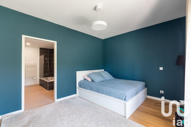 Appartement - 97 m² - 4 pièces