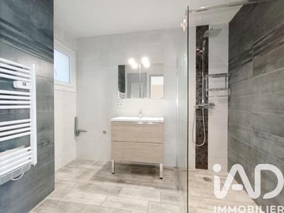 Appartement - 80 m² - 3 pièces