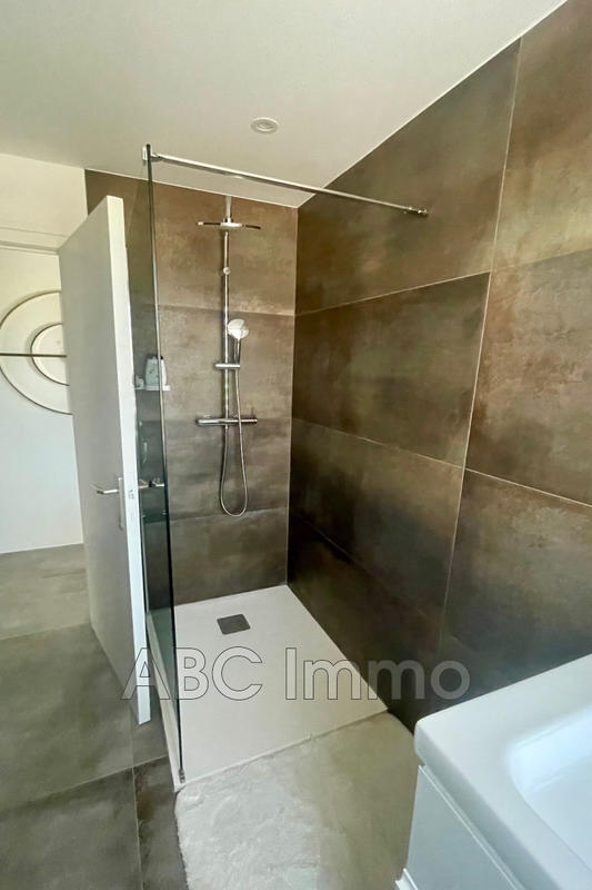 Villa - 110 m² - 4 pièces