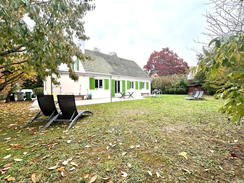 Maison - 137 m² - 6 pièces