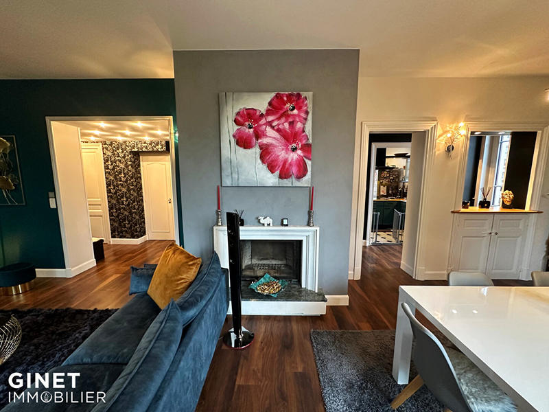 Appartement - 138 m² - 5 pièces