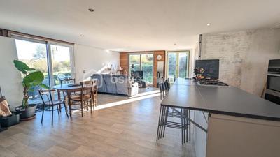 Propriété - 77 m² - 3 pièces