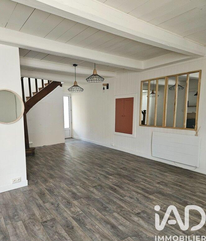 Maison - 102 m² - 4 pièces