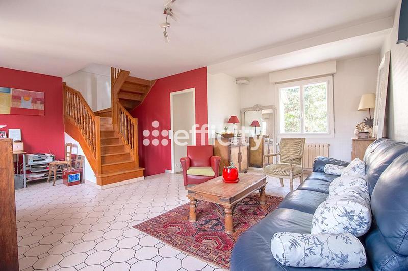 Pavillon - 168 m² - 6 pièces