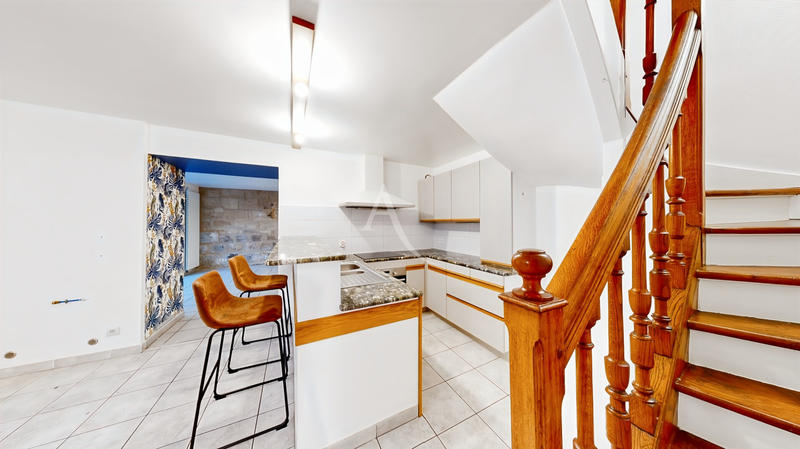 Maison - 165 m² - 7 pièces