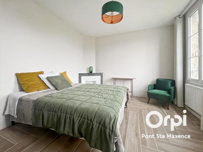 Propriété - 298 m² - 10 pièces