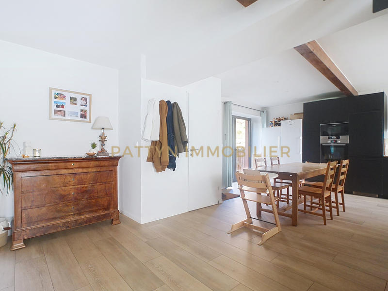 Maison de village - 137 m² - 5 pièces