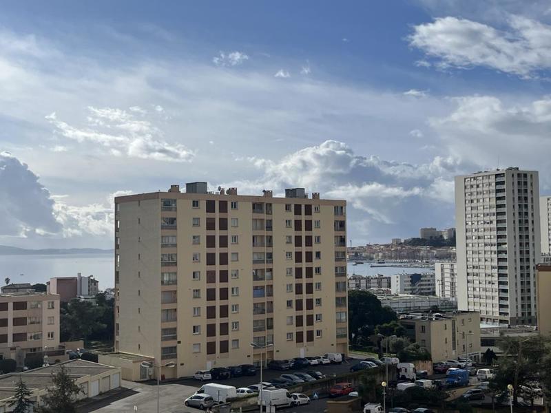 Appartement - 75 m² - 3 pièces