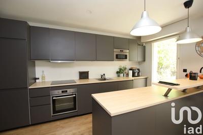 Appartement - 93 m² - 5 pièces