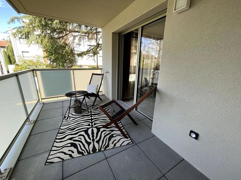 Appartement - 90 m² - 5 pièces