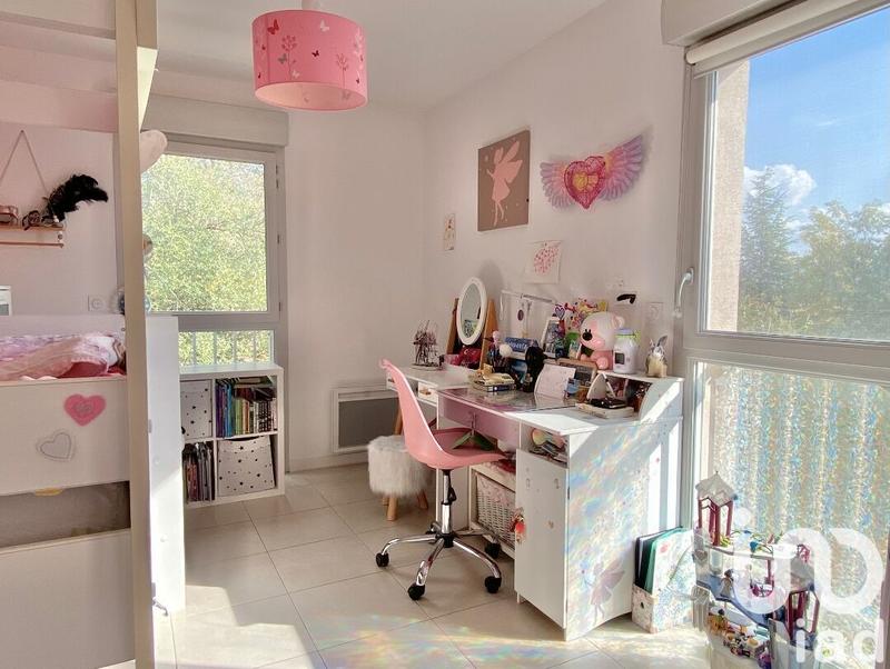 Appartement - 82 m² - 4 pièces