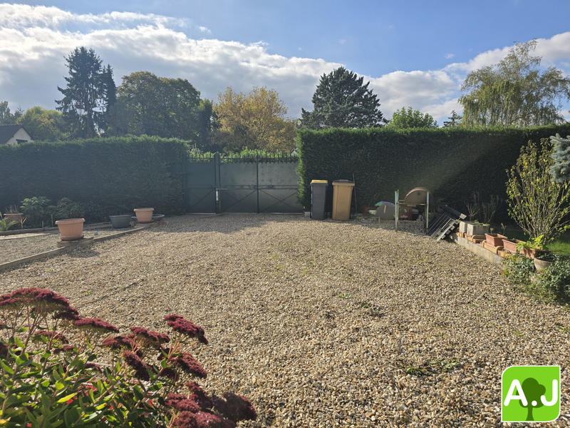 Maison - 102 m² - 5 pièces