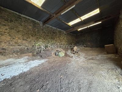 Immeuble - 180 m² - 3 pièces