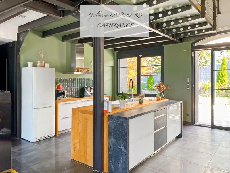 Maison - 174 m² - 6 pièces