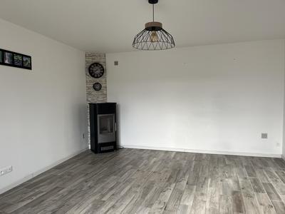 Maison - 96 m² - 5 pièces