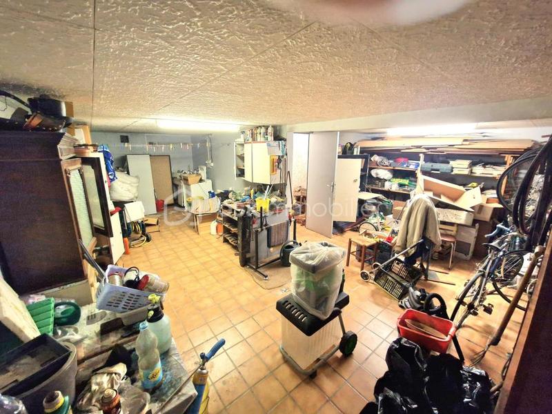 Maison jumelée - 90 m² - 5 pièces