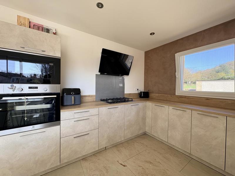 Pavillon - 112 m² - 4 pièces