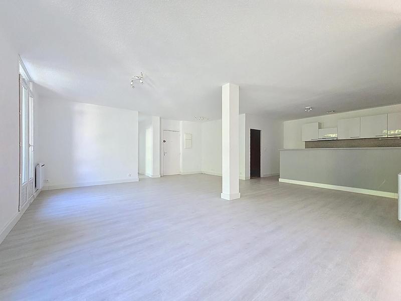 Appartement - 105 m² - 5 pièces