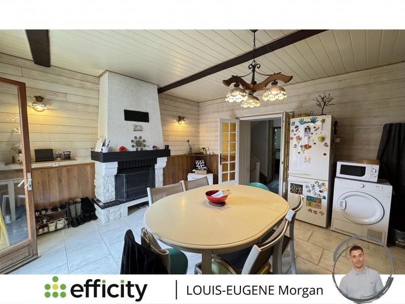 Maison - 167 m² - 7 pièces