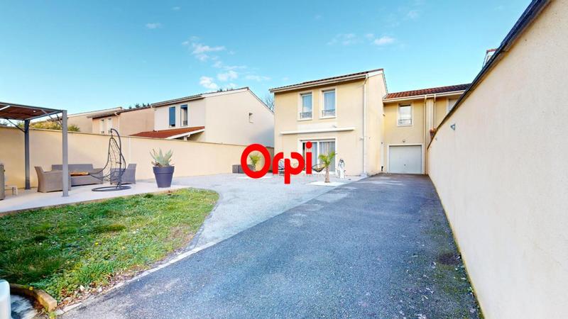 Maison - 110 m² - 5 pièces