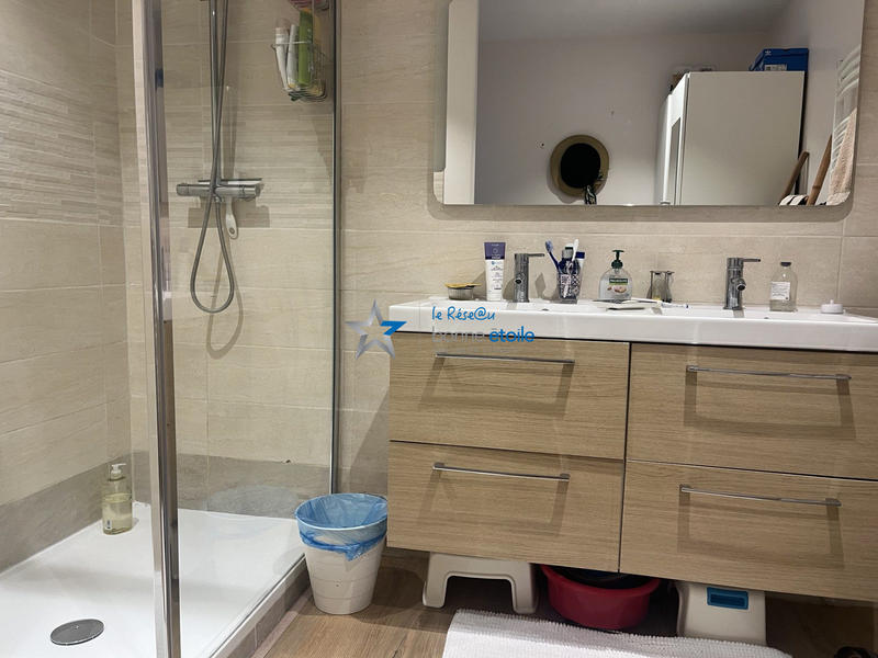 Appartement - 77 m² - 3 pièces