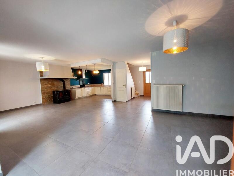 Maison - 180 m² - 6 pièces