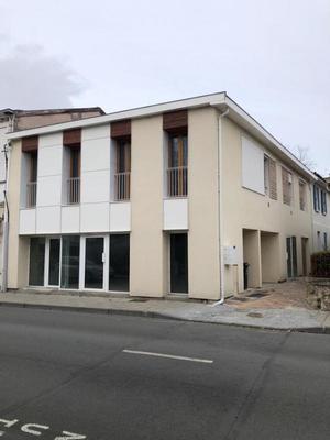Local commercial - 102 m²