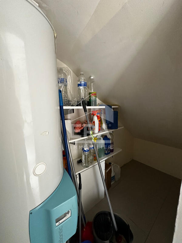 Immeuble - 6 pièces