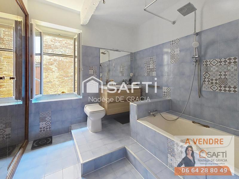 Maison - 180 m² - 6 pièces