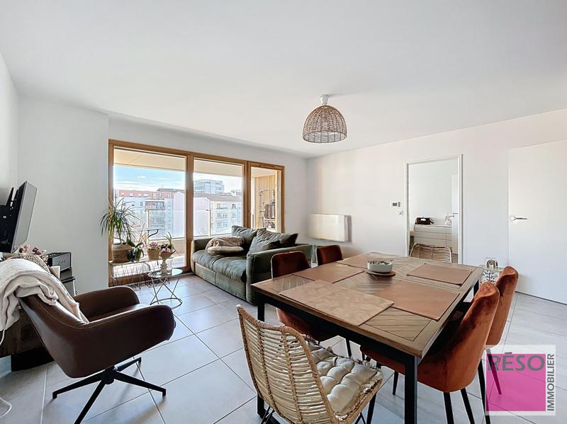 Appartement - 88 m² - 4 pièces