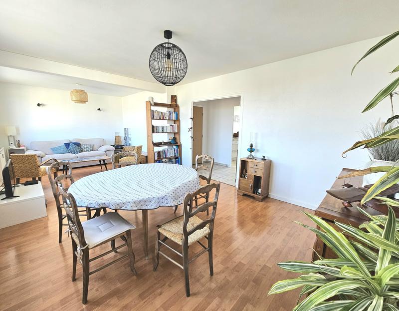 Appartement - 74 m² - 3 pièces